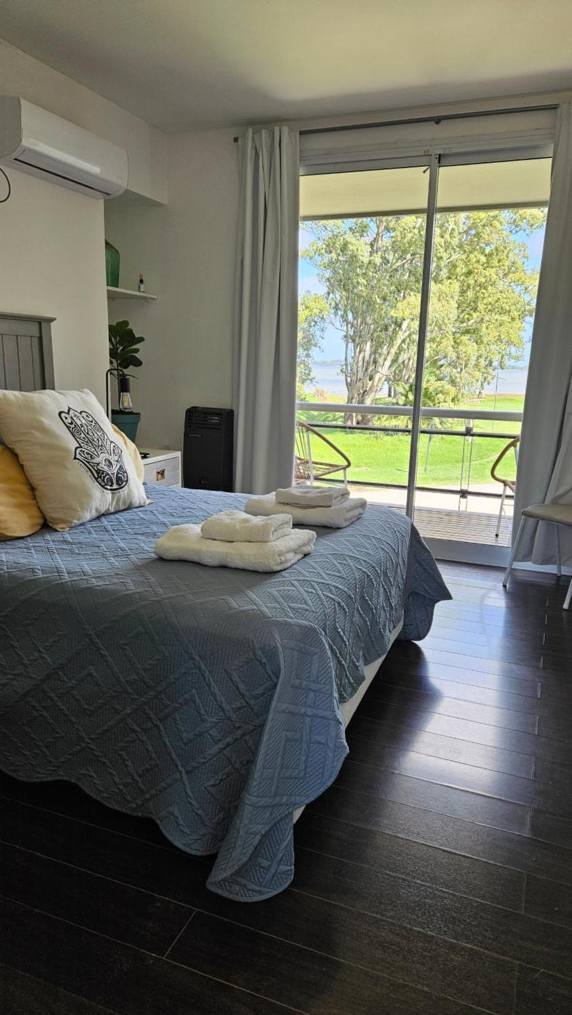 Duplex Magnolia Frente A La Laguna Apartment Chascomus